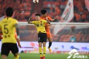 天博体育平台- 利物浦闪电战三分钟两球  